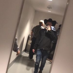 Meet your Posher, Alejandro